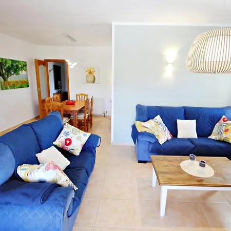 Paula-3 - With Private Swimming Pool In Moraira