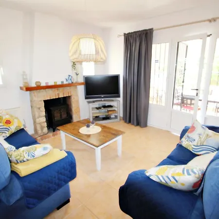 Villa Paula-3 - With Private Swimming Pool In *